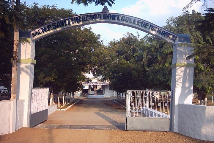 Smt NP Savithramma Government College for Women, Chittoor campus in Chittoor, Andhra Pradesh, India