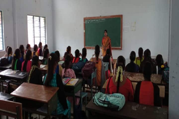Smt NP Savithramma Government College for Women campus in Chittoor, Andhra Pradesh, India — photo 3