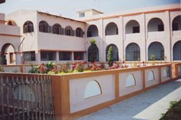 Kalinagar Mahavidyalaya campus in North 24 Parganas, West Bengal, India — photo 1