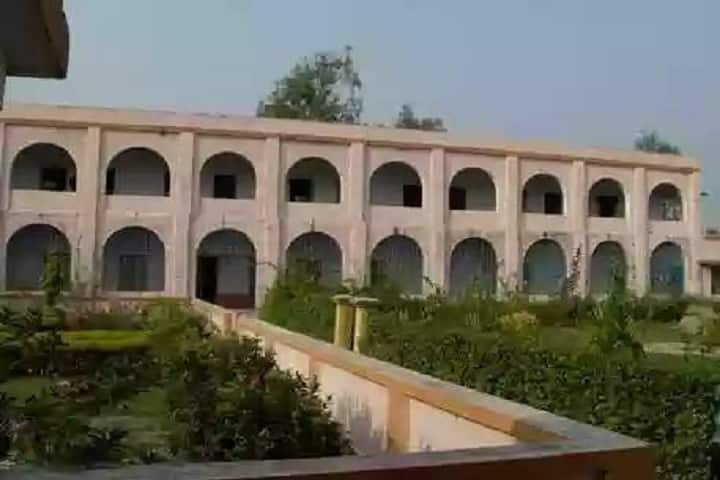 Kalinagar Mahavidyalaya campus in North 24 Parganas, West Bengal, India — photo 2