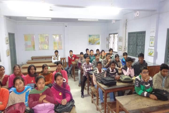 Kalinagar Mahavidyalaya campus in North 24 Parganas, West Bengal, India — photo 4