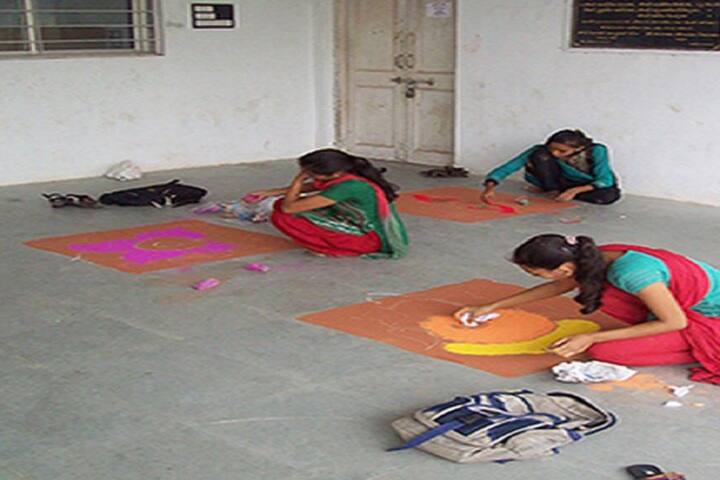 Smt Shantaben Motilal Panchal Science College campus in Sabarkantha, Gujarat, India — photo 4