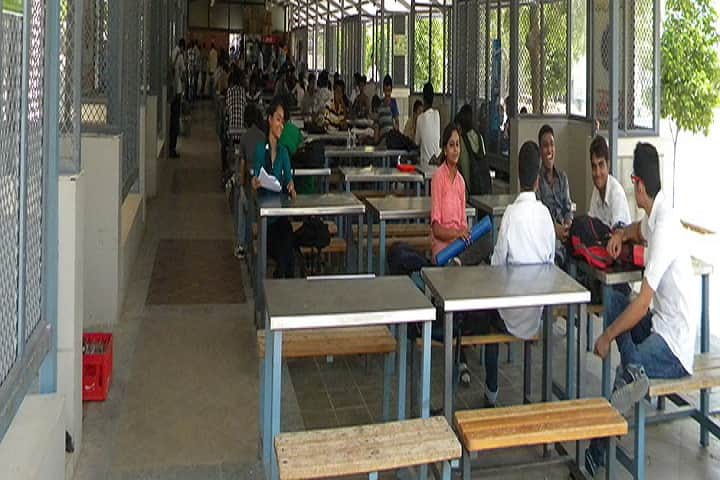 Shree SK Patel College of Pharmaceutical Education and Research campus in Mehsana, Gujarat, India — photo 3