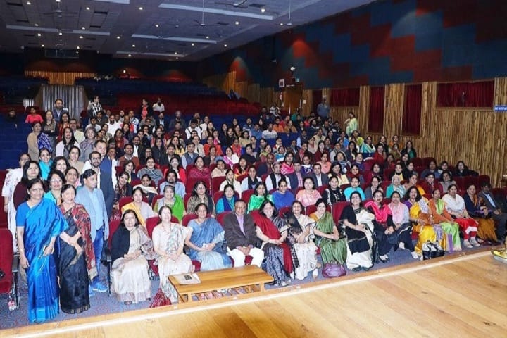 Shyama Prasad Mukherji College For Women campus in New Delhi, Delhi, India — photo 2