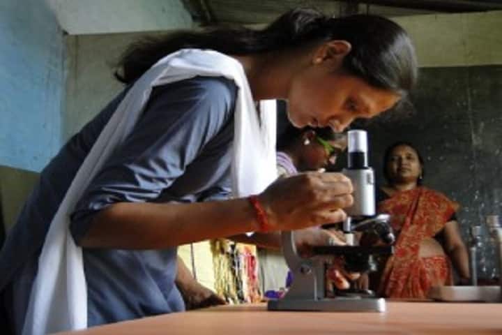 Shaheed Sanjay Singh Mahila College campus in Bhabua, Bihar, India — photo 3
