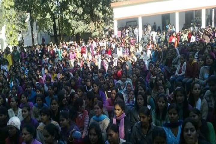 MKP PG College campus in Dehradun, Uttarakhand, India — photo 5