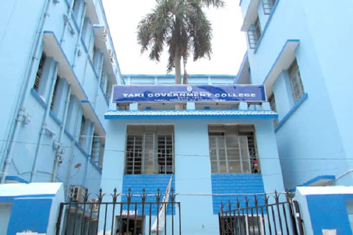 Taki Government College campus in Kolkata, West Bengal, India — photo 1