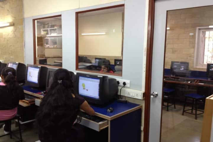 Sir Vithaldas Thackersey College of Home Science campus in Mumbai, Maharashtra, India — photo 4