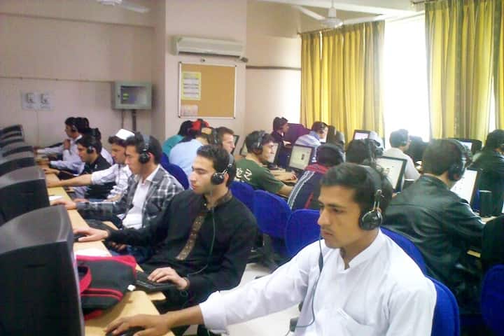 Regional Institute of English campus in Chandigarh, India — photo 2