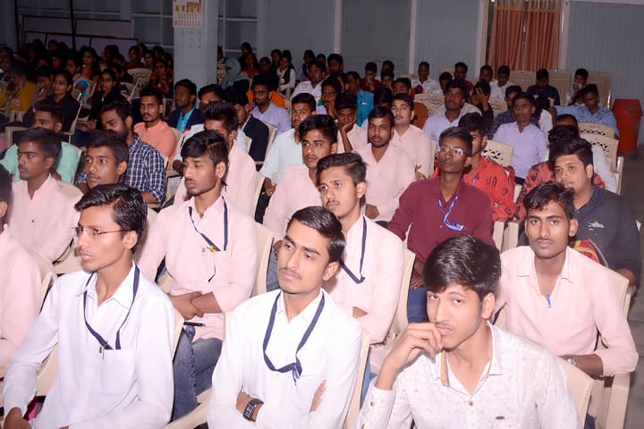 Dnyanopasak Shikshan Mandal's College of Arts campus in Parbhani, Maharashtra, India — photo 4