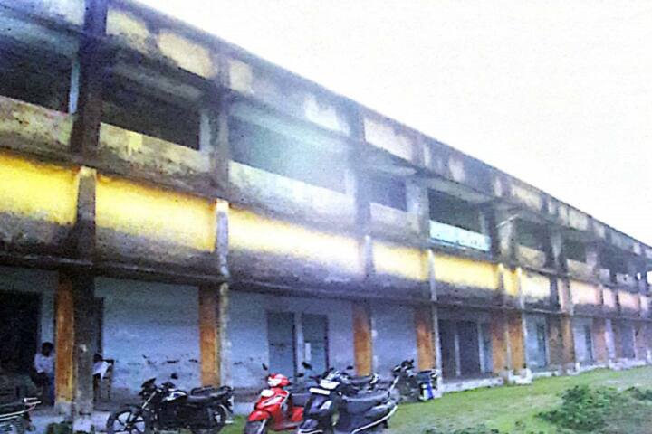 Nehru College campus in Bahadurganj, Bihar, India — photo 1