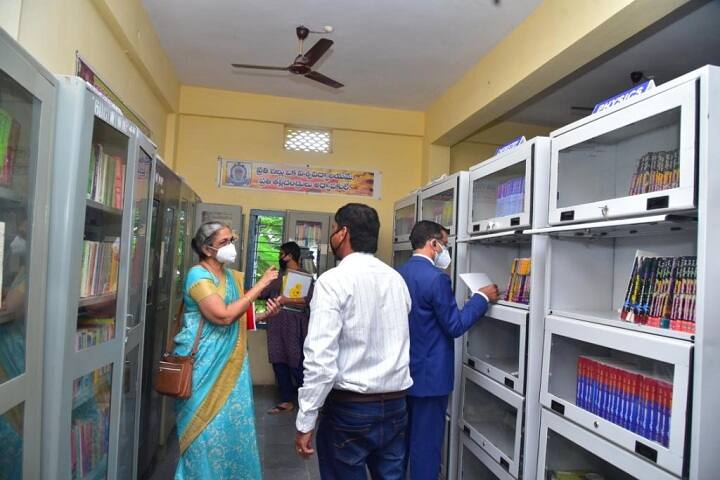 Government Degree College for Women campus in Wanaparthy, Telangana, India — photo 4