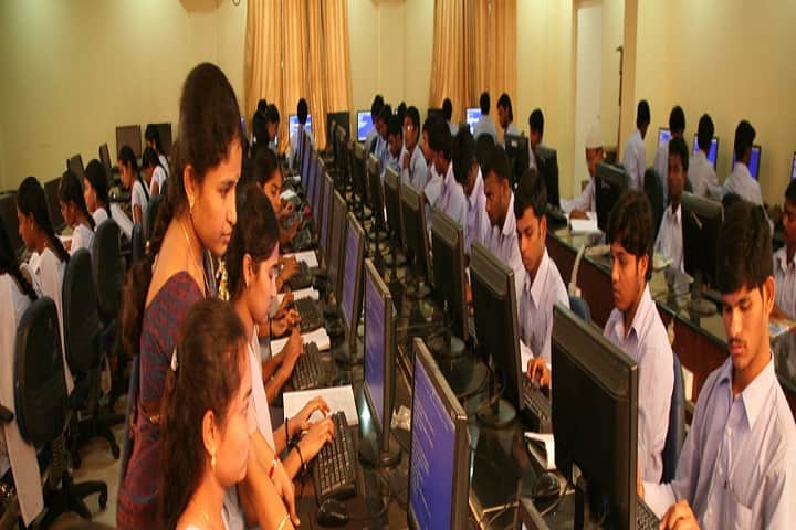 Srinivasa Institute of Technology and Science campus in Kadapa, Andhra Pradesh, India — photo 2