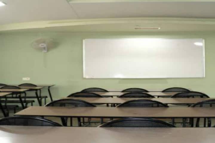 Shree Swaminarayan Naimisharanya College of Science campus in Bhavnagar, Gujarat, India — photo 2