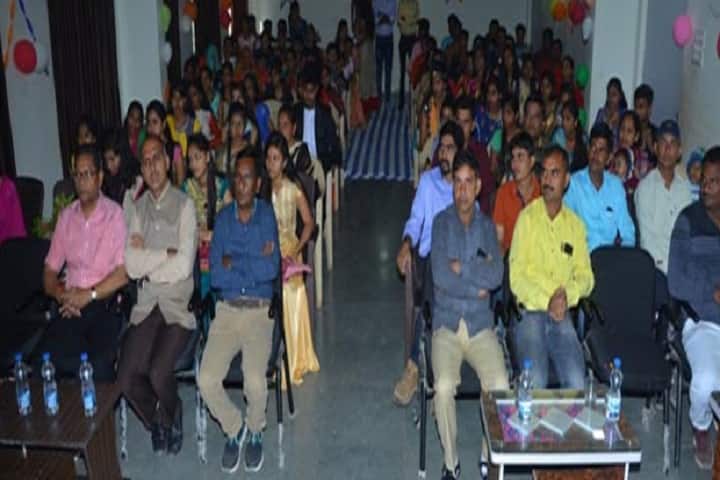 Shree Krishna Institute of Nursing campus in Banaskantha, Gujarat, India — photo 3