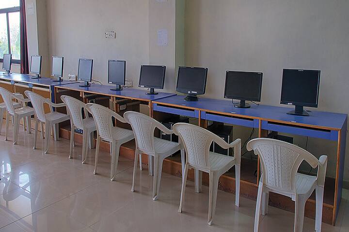 Shivam Institute of Computer Technology campus in Anand, Gujarat, India — photo 3