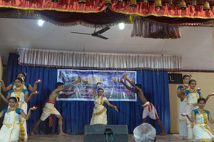 UC College Aluva campus in Aluva, Kerala, India — photo 6