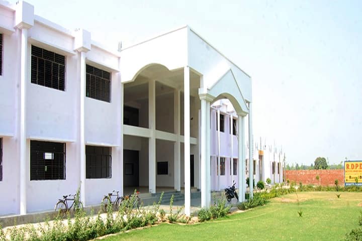 Raghuwar Dayal Prabhu Dayal Institute of Higher Education campus in Bulandshahr, Uttar Pradesh, India — photo 1