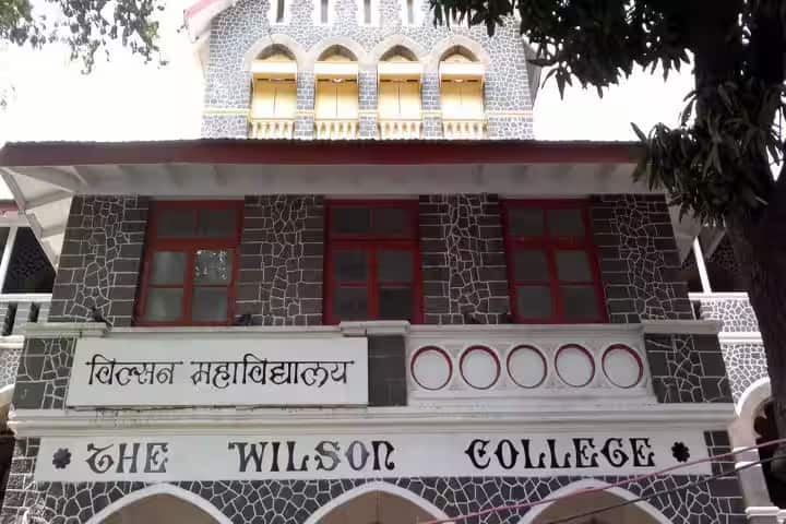 Wilson College campus in Mumbai, Maharashtra, India — photo 1