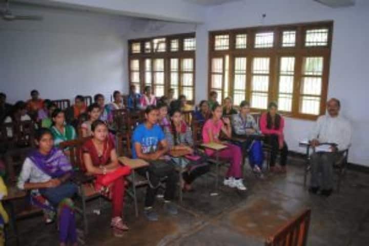 Rabindra Nath Tagore Government College campus in Mandi, Himachal Pradesh, India — photo 2