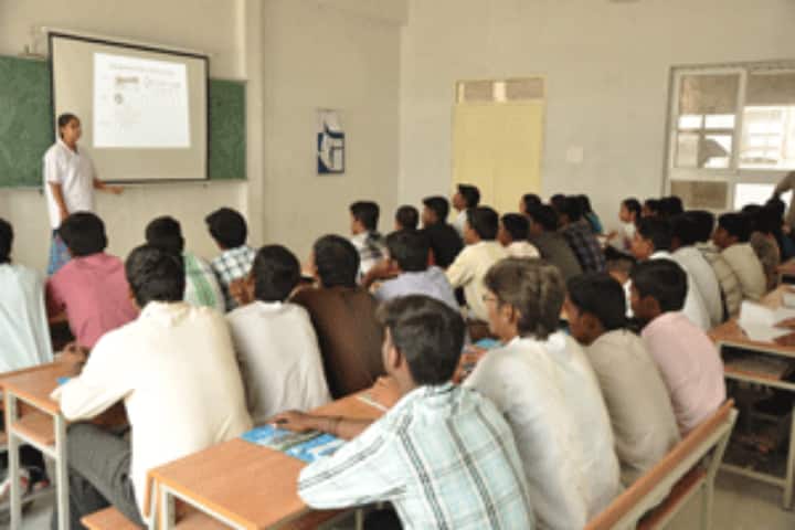 Dhirajlal Gandhi College of Technology campus in Salem, Tamil Nadu, India — photo 2