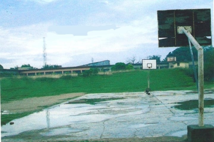 Pandit Laxmi Narayan Memorial Mahavidyalaya campus in Aligarh, Uttar Pradesh, India — photo 4