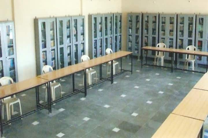 Pandit Laxmi Narayan Memorial Mahavidyalaya campus in Aligarh, Uttar Pradesh, India — photo 5