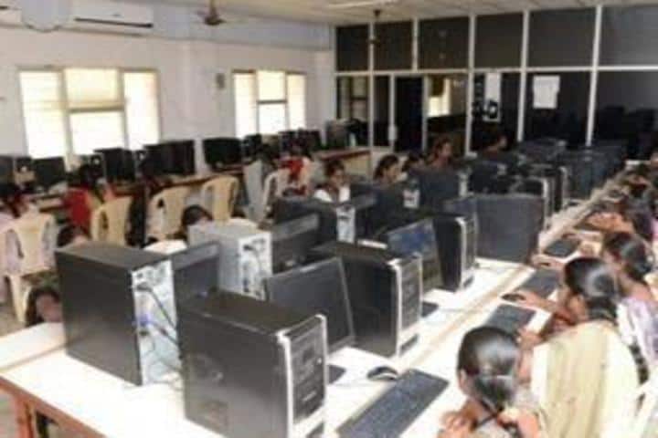 Sri Vidya Mandir Arts and Science College campus in Krishnagiri, Tamil Nadu, India — photo 2
