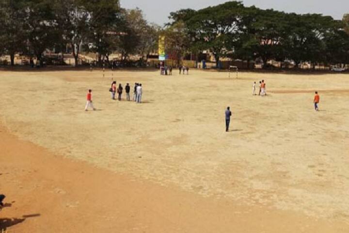 Sri Jagadguru Murugharajendra First Grade College of Arts and Commerce campus in Chikmagalūr, Karnataka, India — photo 5