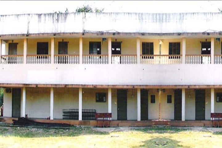 SVD Government Degree College for Women campus in Rajamahendravaram, Andhra Pradesh, India — photo 2