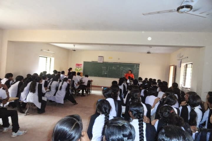 Government First Grade College campus in Mangaluru, Karnataka, India — photo 3