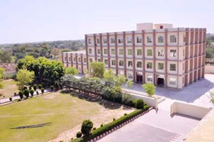 Suraj Degree College campus in Gurugram, Haryana, India — photo 2