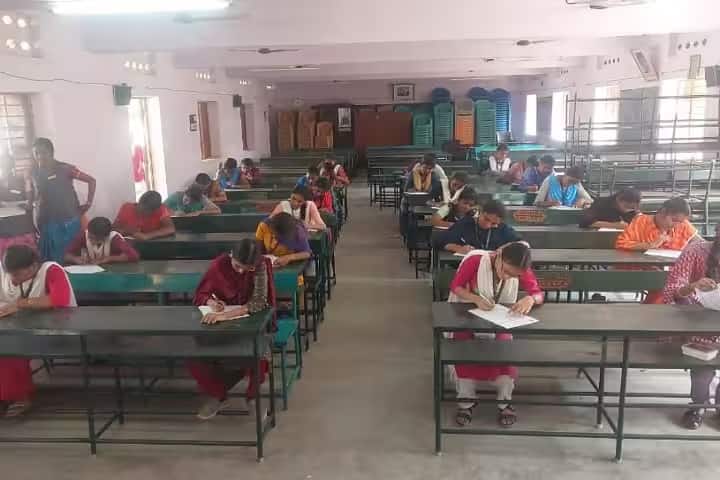 Madurai Gandhi NMR Subbaraman College for Women campus in Madurai, Tamil Nadu, India — photo 2