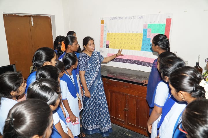 SKR and SKR Government College for Women campus in Kadapa, Andhra Pradesh, India — photo 3