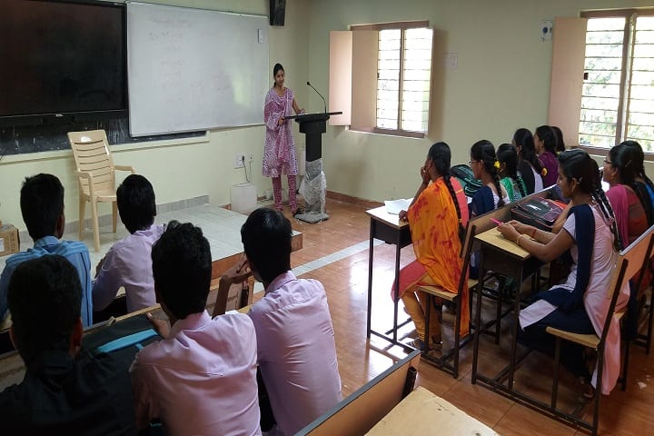 SCIM Government Degree and PG College campus in West Godavari, Andhra Pradesh, India — photo 3
