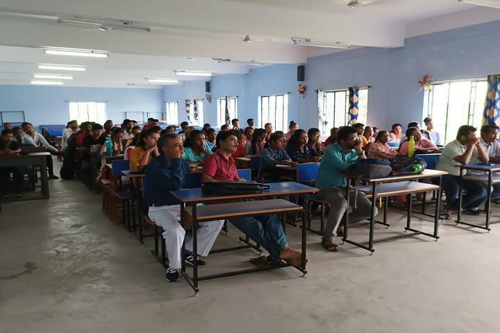 Banarhat Kartik Oraon Hindi Government College campus in Banarhat, West Bengal, India — photo 3