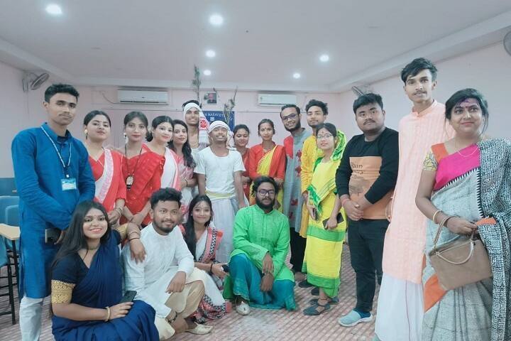 Banarhat Kartik Oraon Hindi Government College campus in Banarhat, West Bengal, India — photo 5