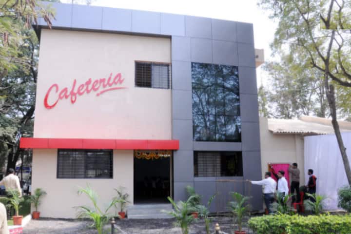 Sanjivani College of Engineering campus in Kopargaon, Maharashtra, India — photo 6