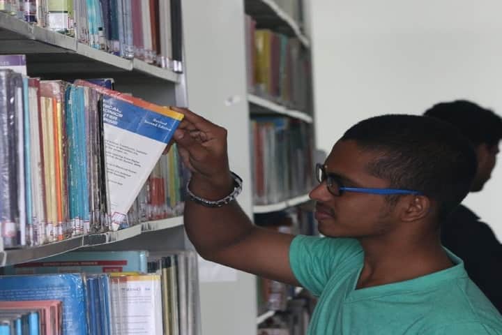 CARE College of Engineering campus in Tiruchirappalli, Tamil Nadu, India — photo 2