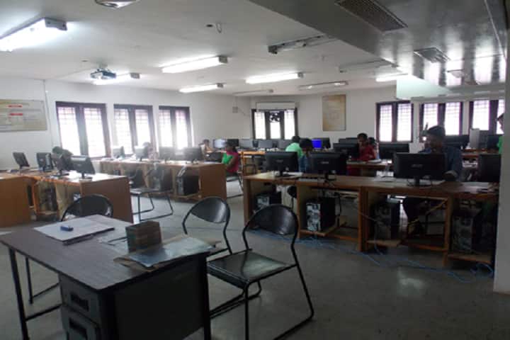 Jawaharlal Nehru New College of Engineering campus in Shivamogga, Karnataka, India — photo 3