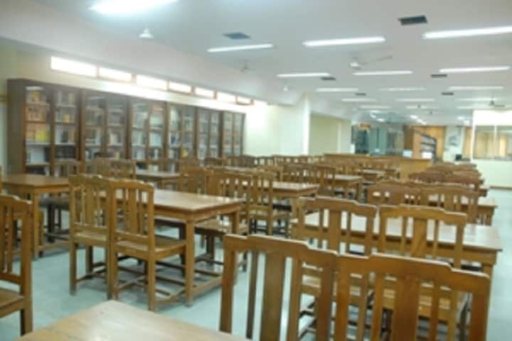 Tolani College of Commerce campus in Mumbai, Maharashtra, India — photo 5