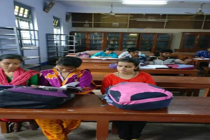 Sree Chaitanya College campus in Habra, West Bengal, India — photo 3
