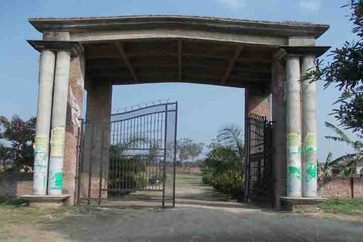 Pt Ram Narayan Sharma Degree College campus in Pratapgarh, Uttar Pradesh, India — photo 1