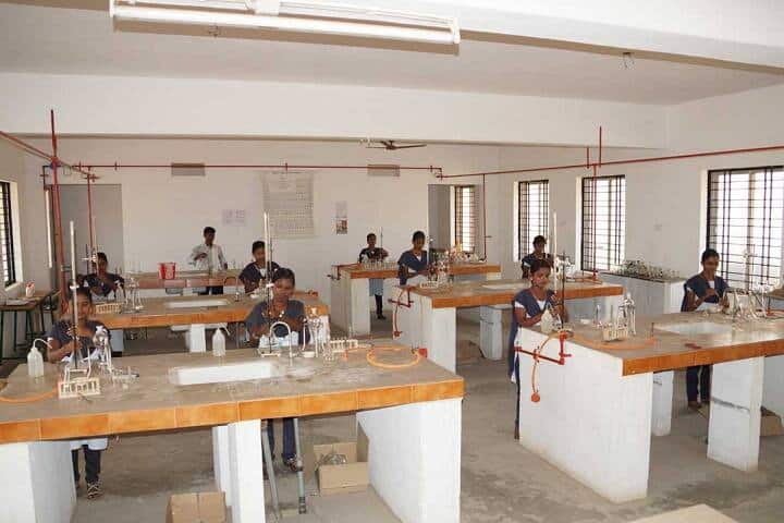 Theni Kammavar Sangam College of Arts and Science campus in Theni, Tamil Nadu, India — photo 2