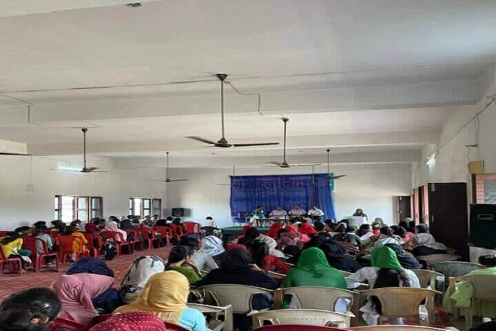 Majeedun Nisa Girls PG College campus in Mau, Uttar Pradesh, India — photo 4