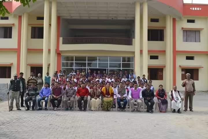 Keshav Prasad Ralhi PG College campus in Bhadohi, Uttar Pradesh, India — photo 4