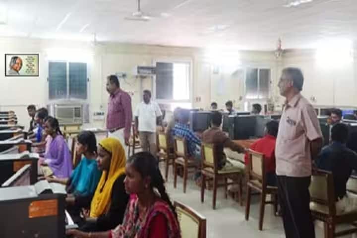 Arignar Anna Government Arts College campus in Salem, Tamil Nadu, India — photo 5