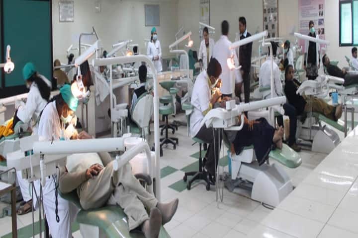 Teerthanker Mahaveer Dental College and Research Centre campus in Moradabad, Uttar Pradesh, India — photo 4