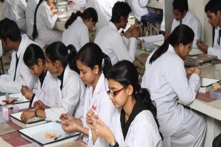 Teerthanker Mahaveer Dental College and Research Centre campus in Moradabad, Uttar Pradesh, India — photo 5
