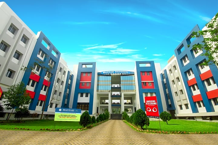 Brainware University campus in Kolkata, West Bengal, India — photo 2
